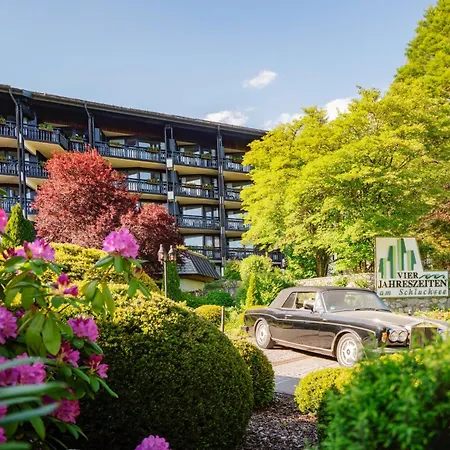 Vier Jahreszeiten Am Feriested