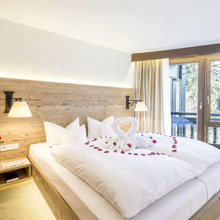 Vier Jahreszeiten Am Feriested 5*