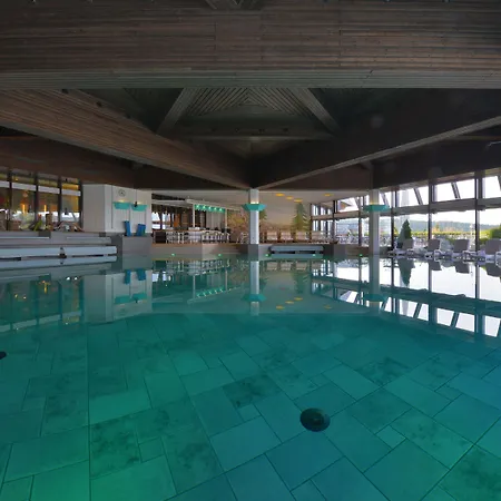 Vier Jahreszeiten Am Feriested