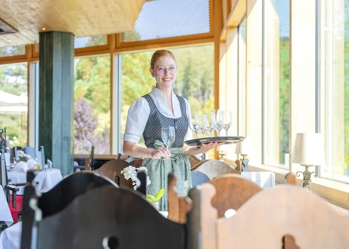 Vier Jahreszeiten Am Resort 5*