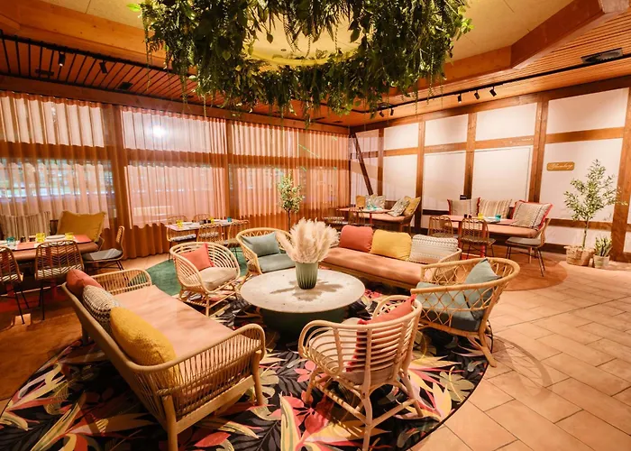 Vier Jahreszeiten Am Resort 5*